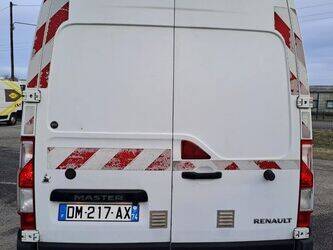 2014-renault-master-1414956-45411282