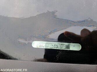 2014-renault-master-1414956-45411290