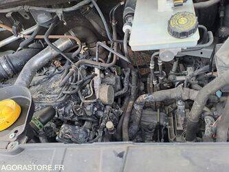 2014-renault-master-1414956-45411294