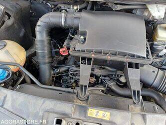 2015-mercedes-benz-sprinter-1414958-45411318