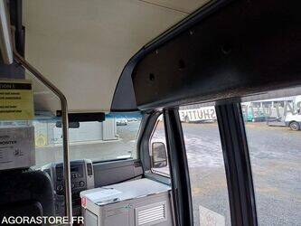 2015-mercedes-benz-sprinter-1414958-45411342