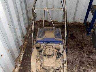 Image for MOWERS HONDA for Sale in Germany