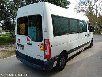 2012-renault-master-1414968-45411437