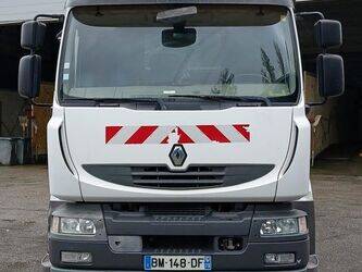 Image for TRUCKS 2011 Renault Midlum