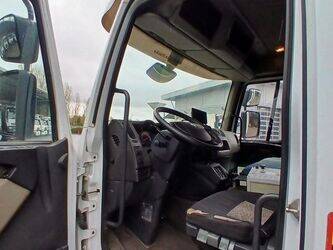 2011-renault-midlum-1414970-45411450