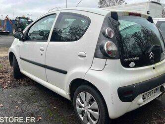 2009-citroen-c1-1414973-45411480
