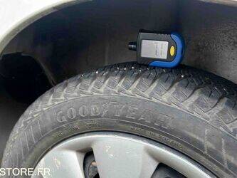 2009-citroen-c1-1414973-45411489