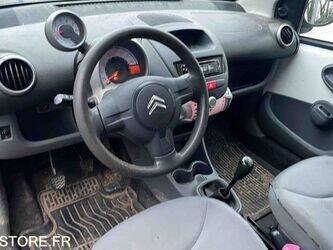 2009-citroen-c1-1414973-45411490