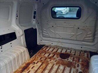 2010-citroen-nemo-1414975-45411503