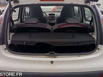 2009-citroen-c1-1414981-45411560