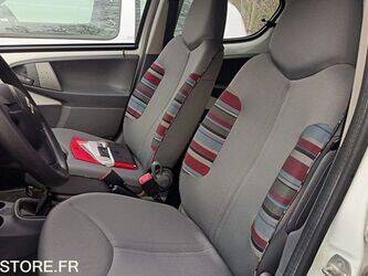 2009-citroen-c1-1414981-45411562