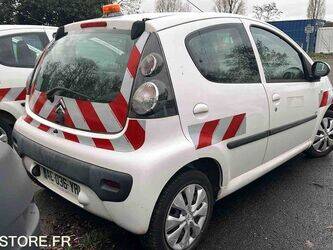 2009-citroen-c1-1414983-45411585