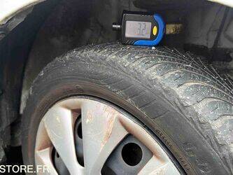 2009-citroen-c1-1414983-45411588