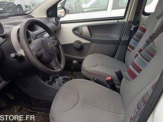 2010-citroen-c1-1414985-45411618