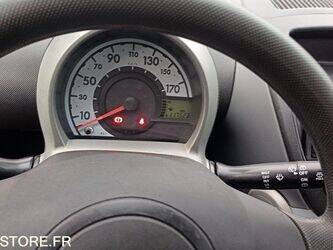 2010-citroen-c1-1414985-45411621