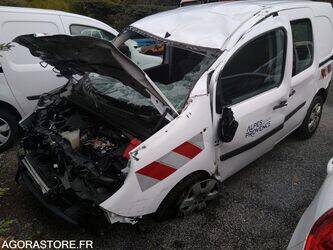 صورة ل عربات 2021 رينو Kangoo