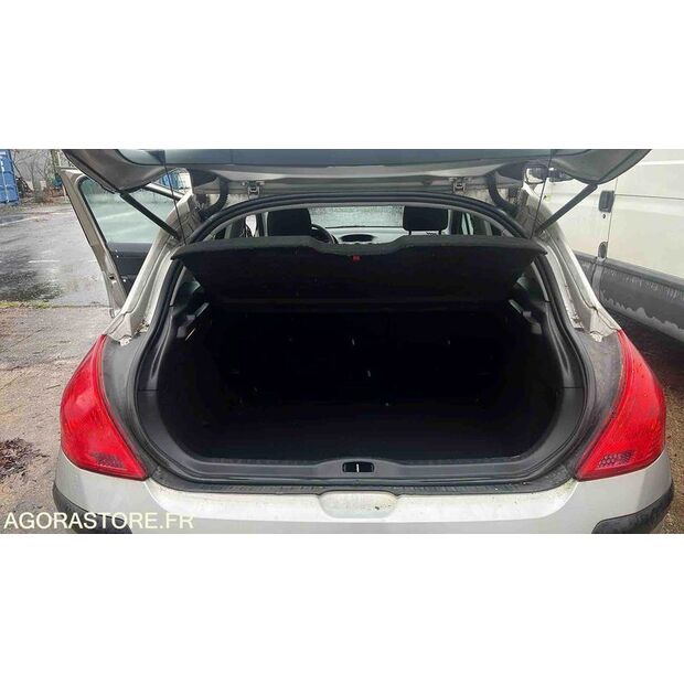 2008 Peugeot 308-45411686