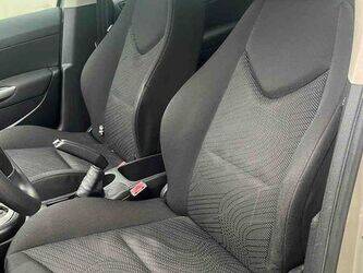 2008-peugeot-308-1414989-45411689