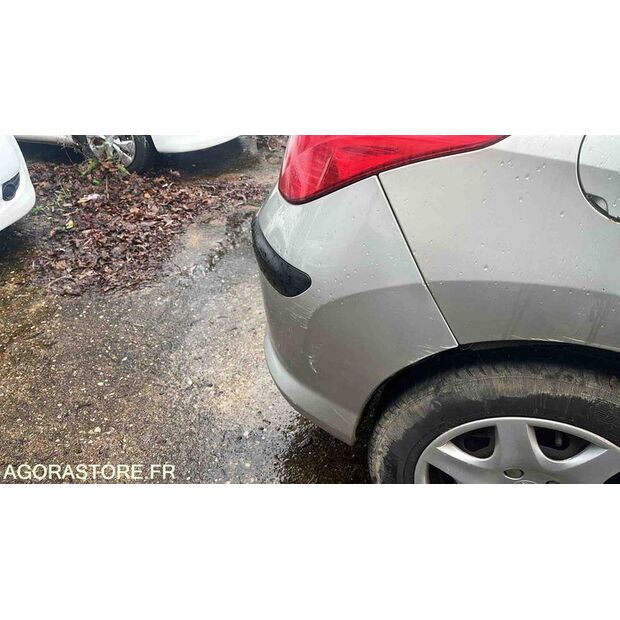 2008 Peugeot 308-45411691