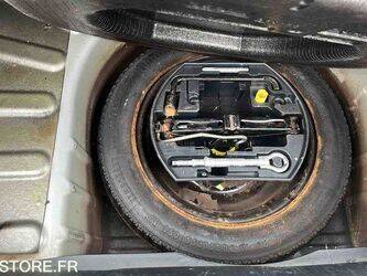 2008-peugeot-308-1414989-45411692