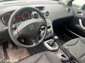 2008-peugeot-308-1414989-45411694