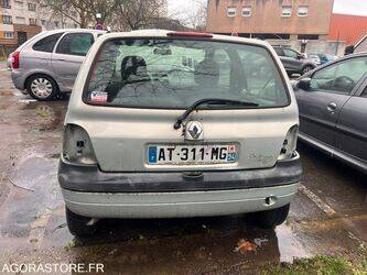 renault-twingo-1414992-45411720