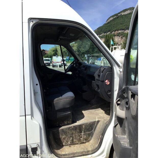2013 Renault Master-45411849