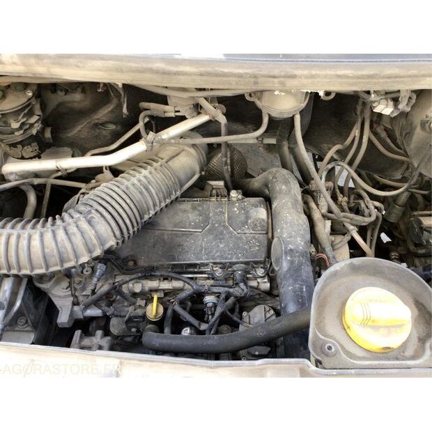 2013 Renault Master-45411858