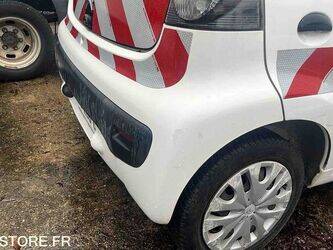 2013-citroen-c1-1415011-45411874