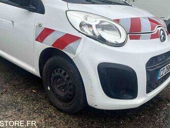 2013-citroen-c1-1415011-45411885