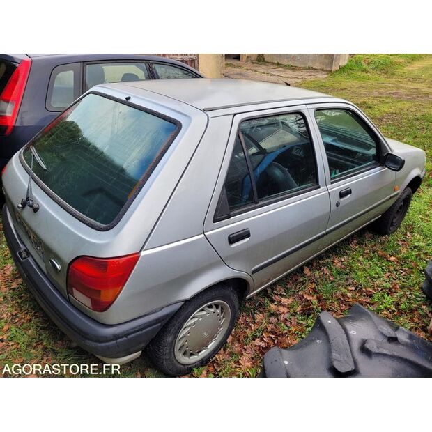 1995 Ford Fiesta-45411905