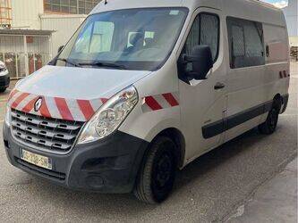 2013-renault-master-1415017-45411949