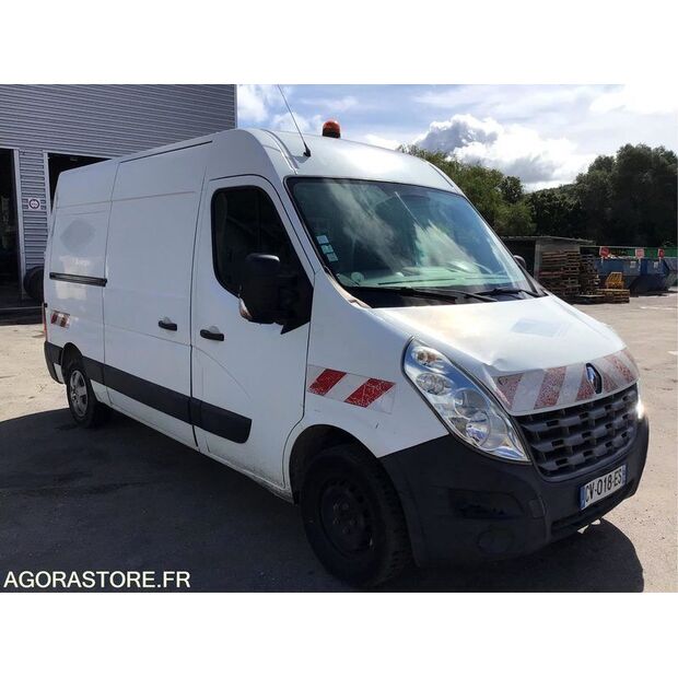 2013 رينو Master-45411973