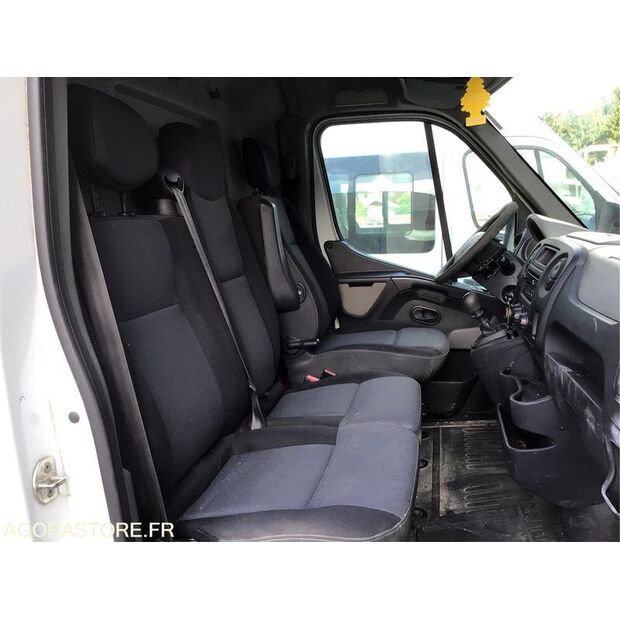 2013 رينو Master-45411979