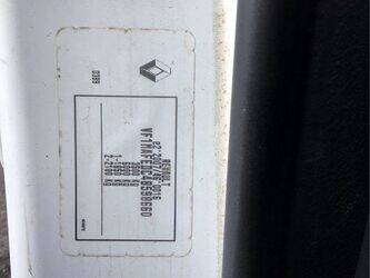 2013-renault-master-1415019-45411987