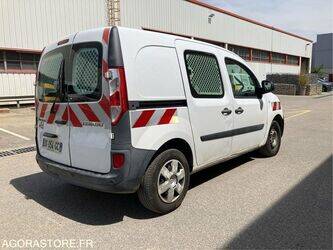 2014-renault-kangoo-1415022-45412032