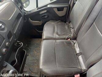 2014-renault-master-1415035-45412154