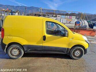 2009-citroen-nemo-1415037-45412163