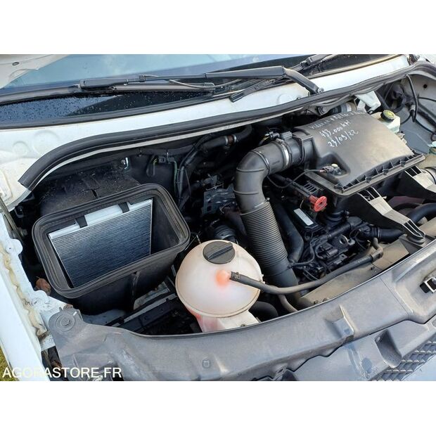 2011 Mercedes-Benz SPRINTER-45412180