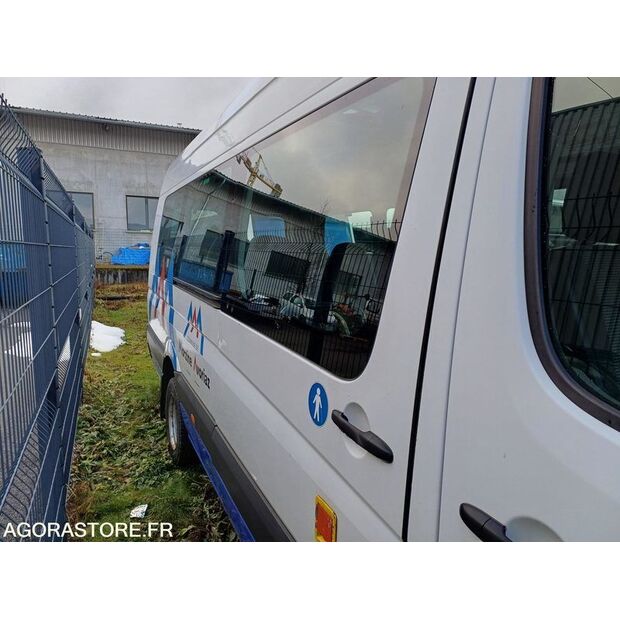 2011 Mercedes-Benz SPRINTER-45412184