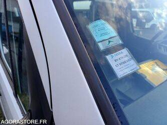 2011-mercedes-benz-sprinter-1415038-45412185