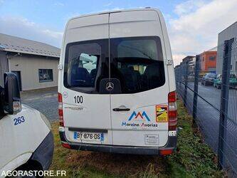 2011-mercedes-benz-sprinter-1415038-45412186