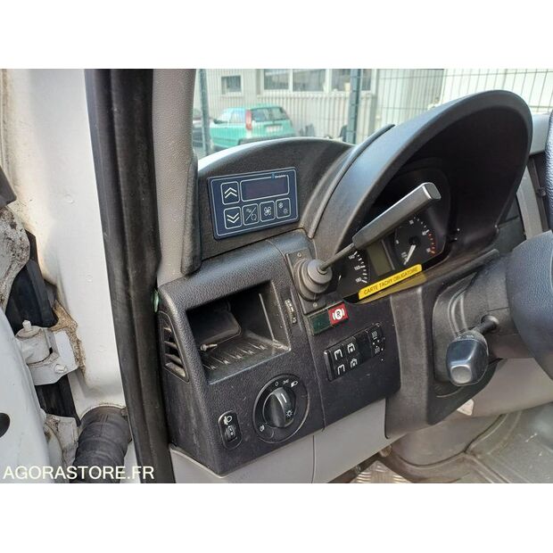 2011 Mercedes-Benz SPRINTER-45412194