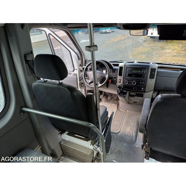 2011 Mercedes-Benz SPRINTER-45412198