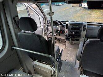 2011-mercedes-benz-sprinter-1415038-45412198