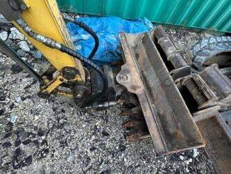 new-holland-e30-2-1415045-45412276