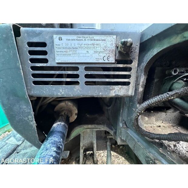 New Holland E30.2-45412278