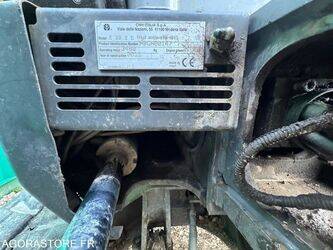 new-holland-e30-2-1415045-45412278