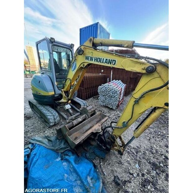 New Holland E30.2-45412280