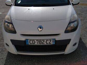 2012-renault-clio-1415056-45412336